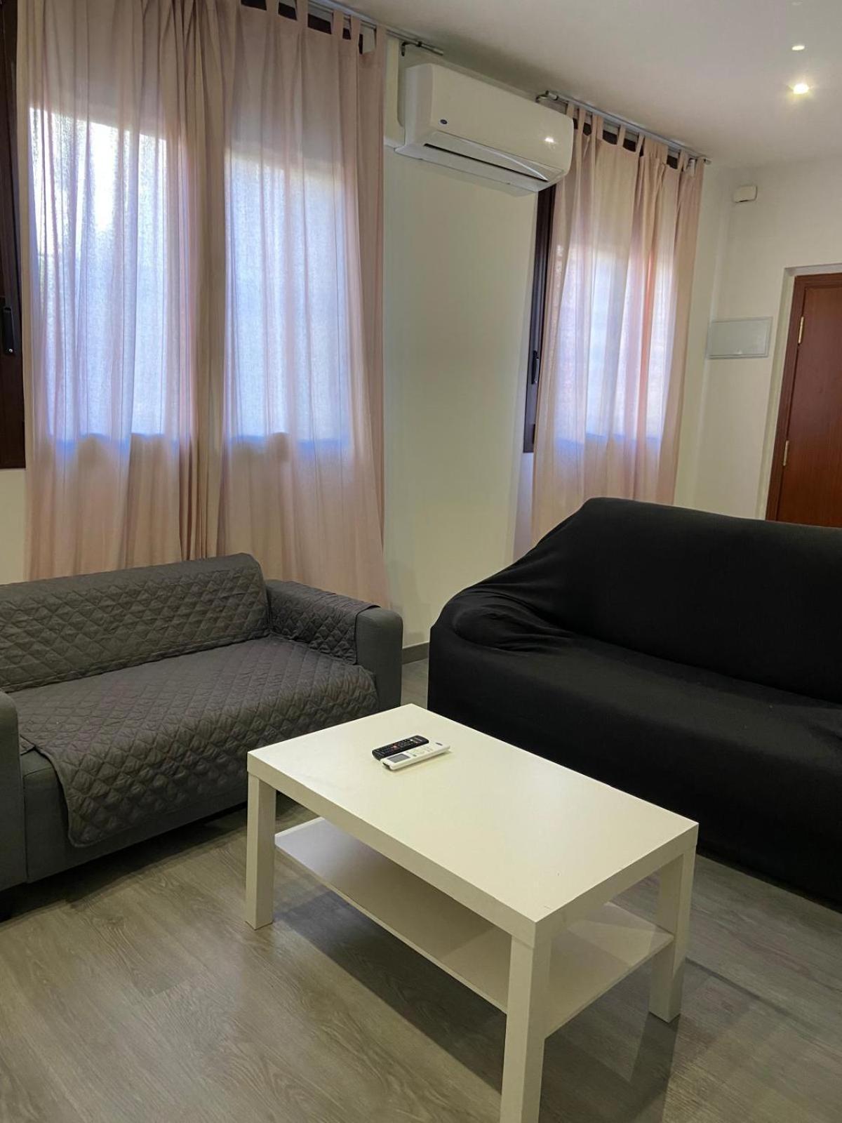 Pelicano Urban Apartment Seville Exterior photo